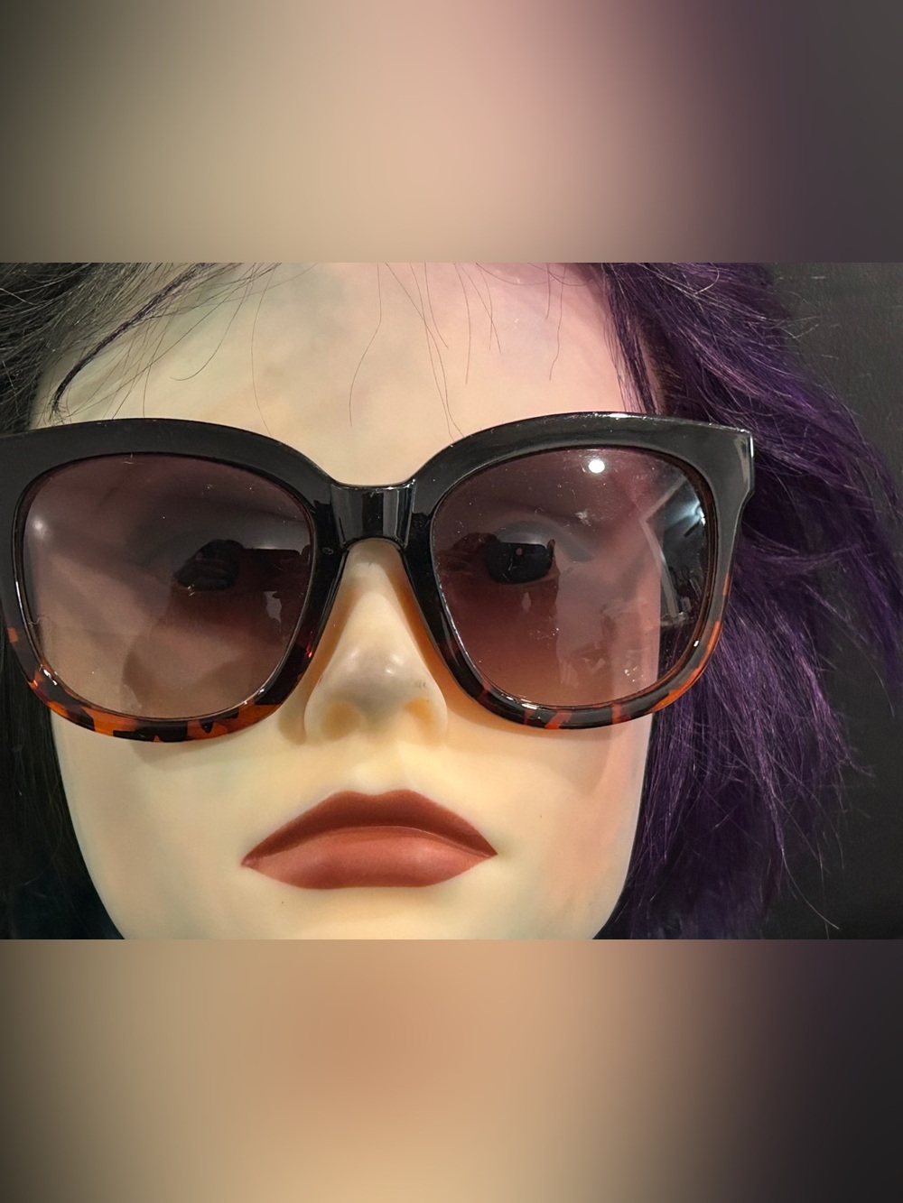 Circus  Stylish Brown Gradient Oversized Women's Sunglasses lens have scratches